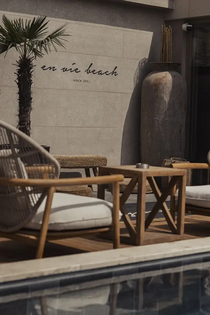 En Vie Beach Boutique Hotel
