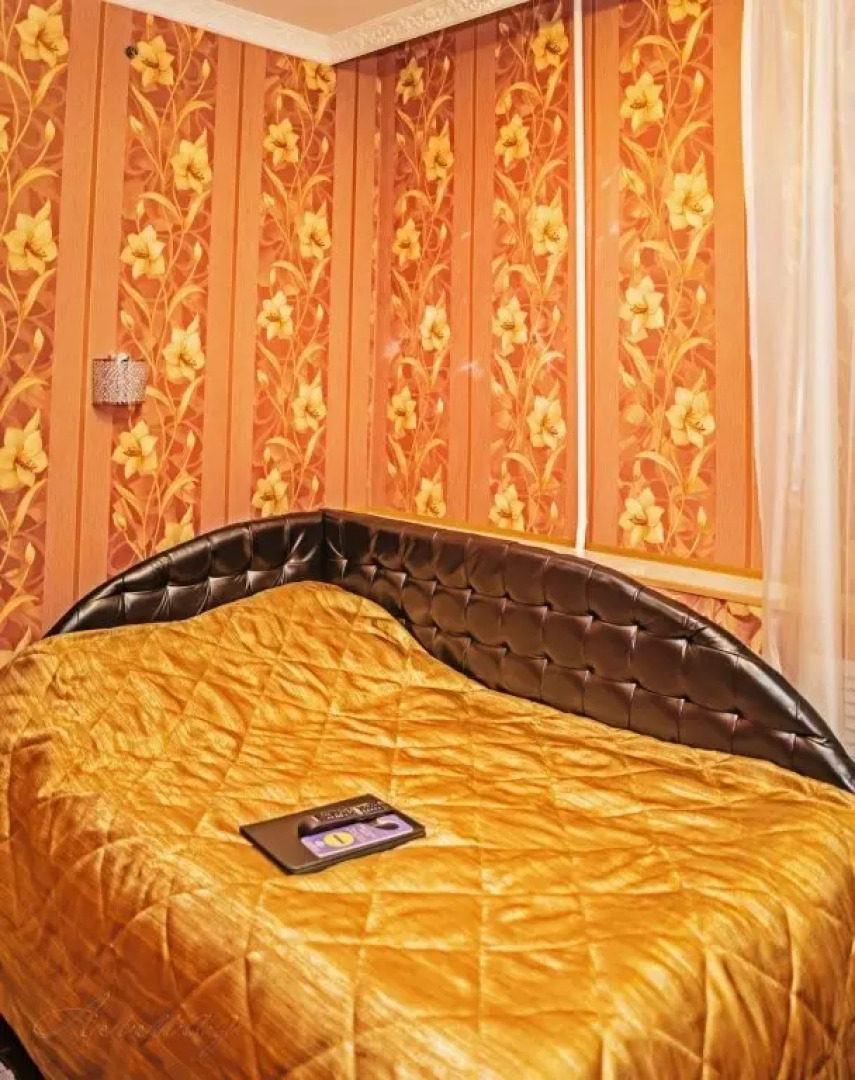 Гостиница Кристалл