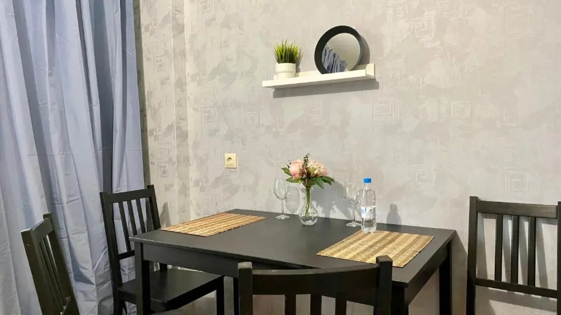 Апартаменты рядом с ТРК Фирма Мир