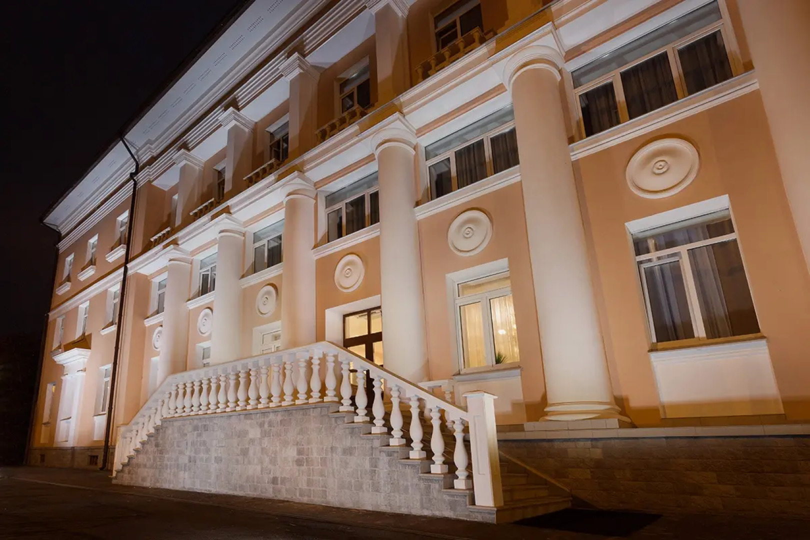 Отель Аветпарк