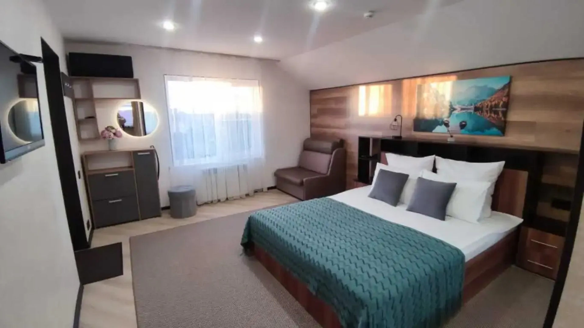 Апартаменты Юнона Сириус