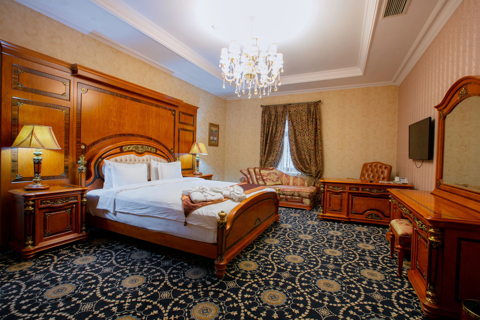 Отель Shah Palace