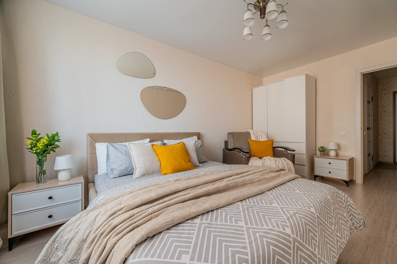 Квартира Двухкомнатная Квартира Готвальда 24/5