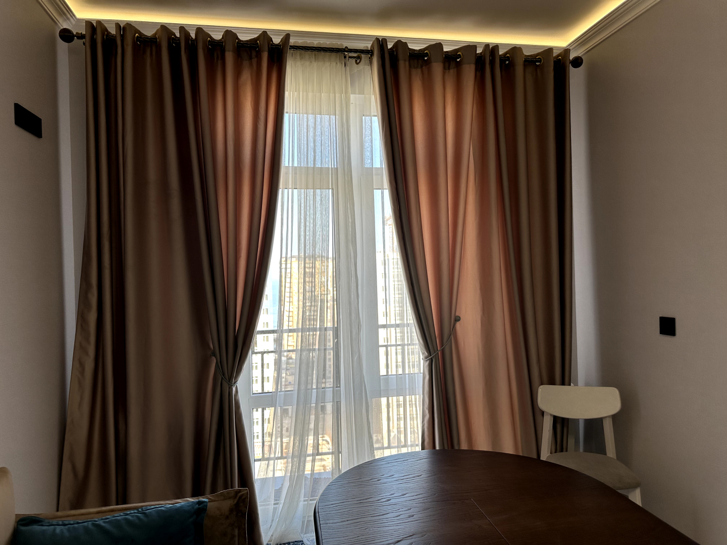 Аппартаменты "Эленика" двухкомнатная квартира в Махачкале с видом на озеро и мечеть