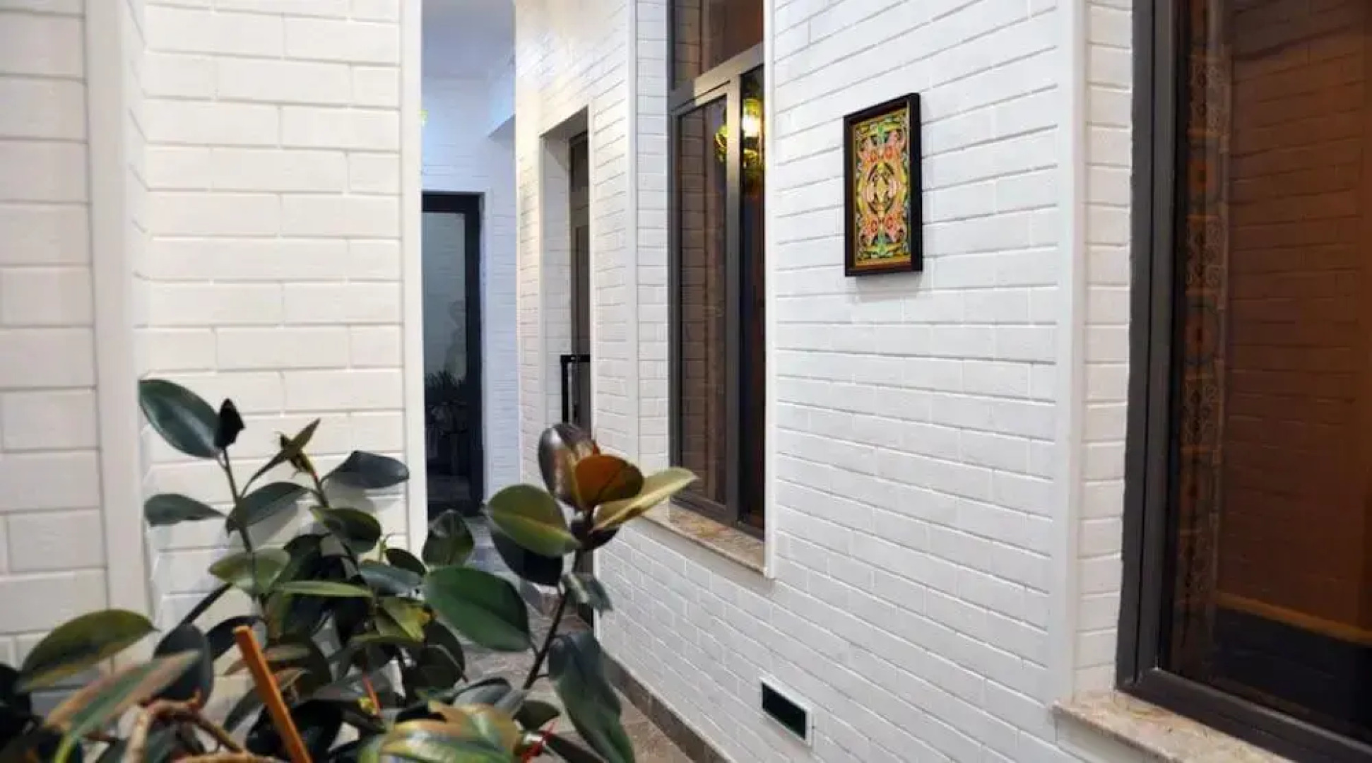 Parliament Palace Hotel