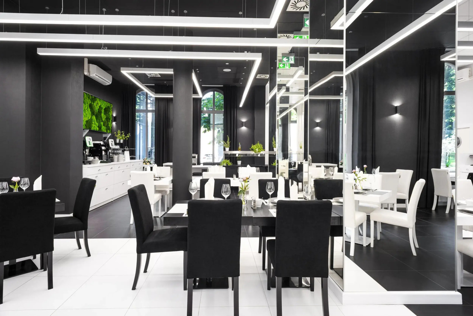 Отель Best Western Plus Krakow Old Town