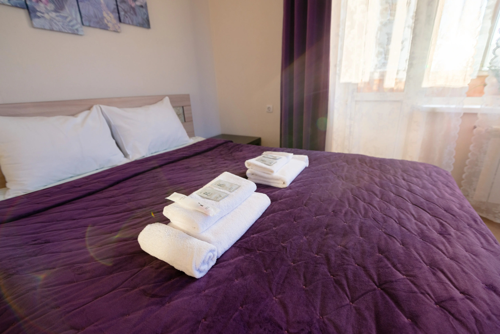 Квартира 1-к у залива на Маркова 8/1 от RentAp, 4 сп.места