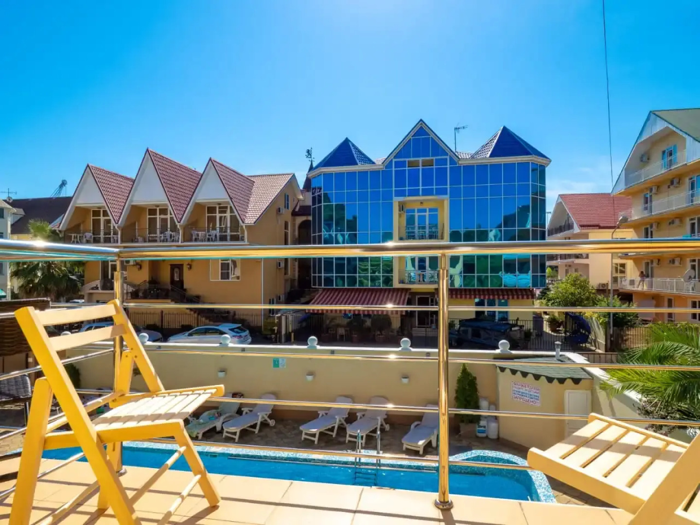 Апартаменты У Моря С Бассейном в ЖК Солнечный апр25