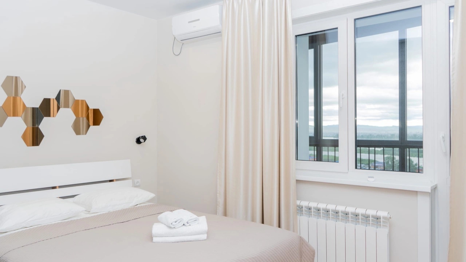 Апартаменты Люкс Смолина 5