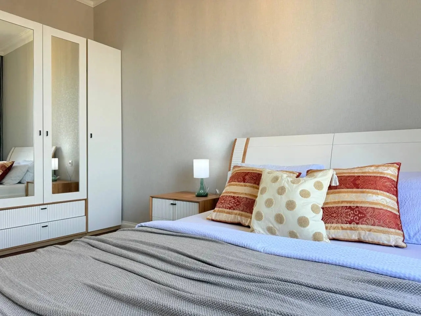 Квартира Двухкомнатная Светлая в Новостройке с Видом на Море