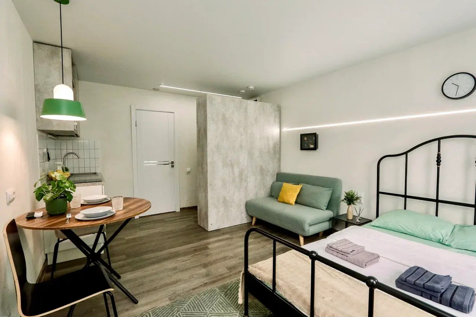 Квартира Уютная студия в новом ЖК Ёлки