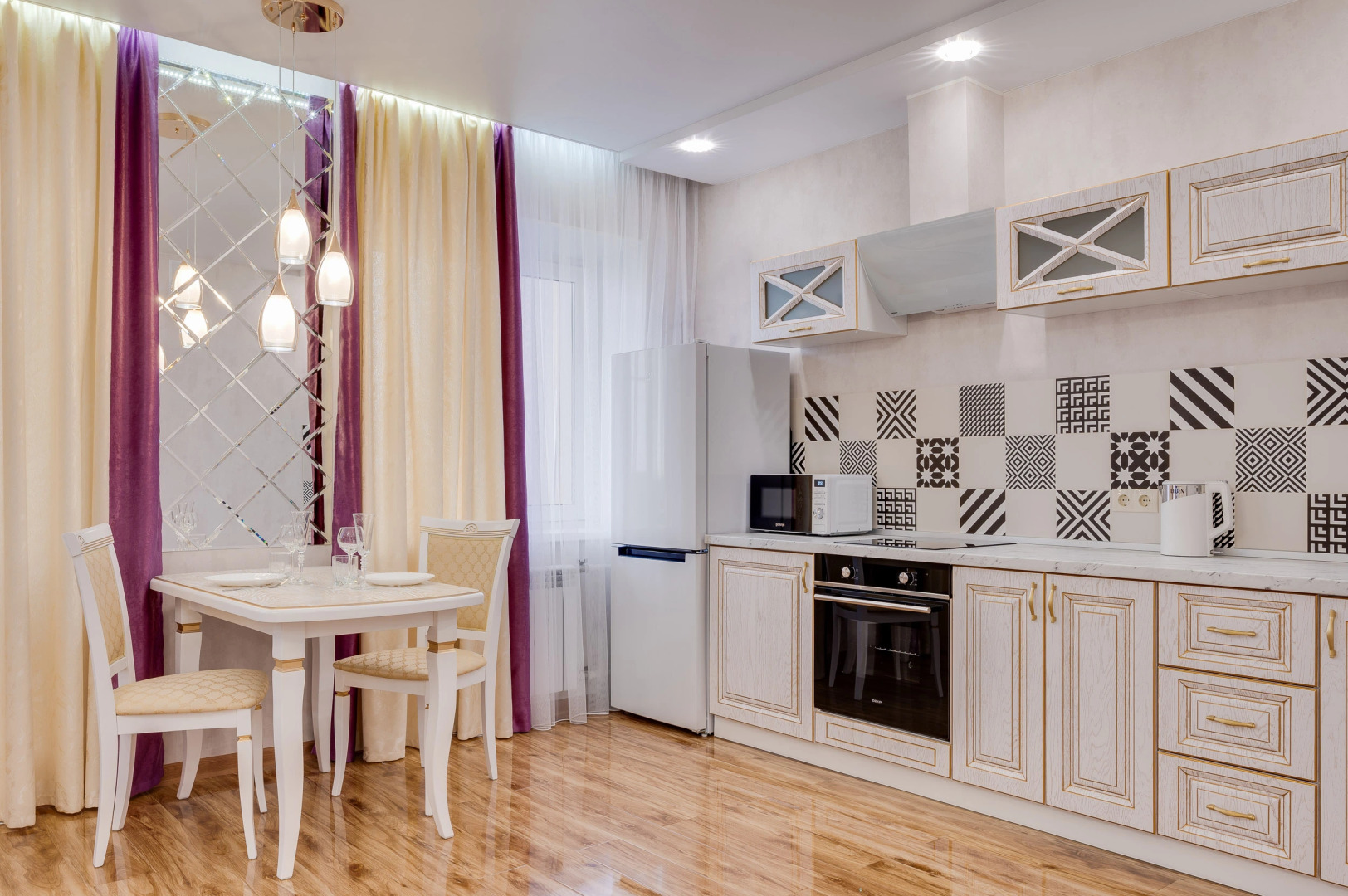 Апартаменты Неоклассика в центре