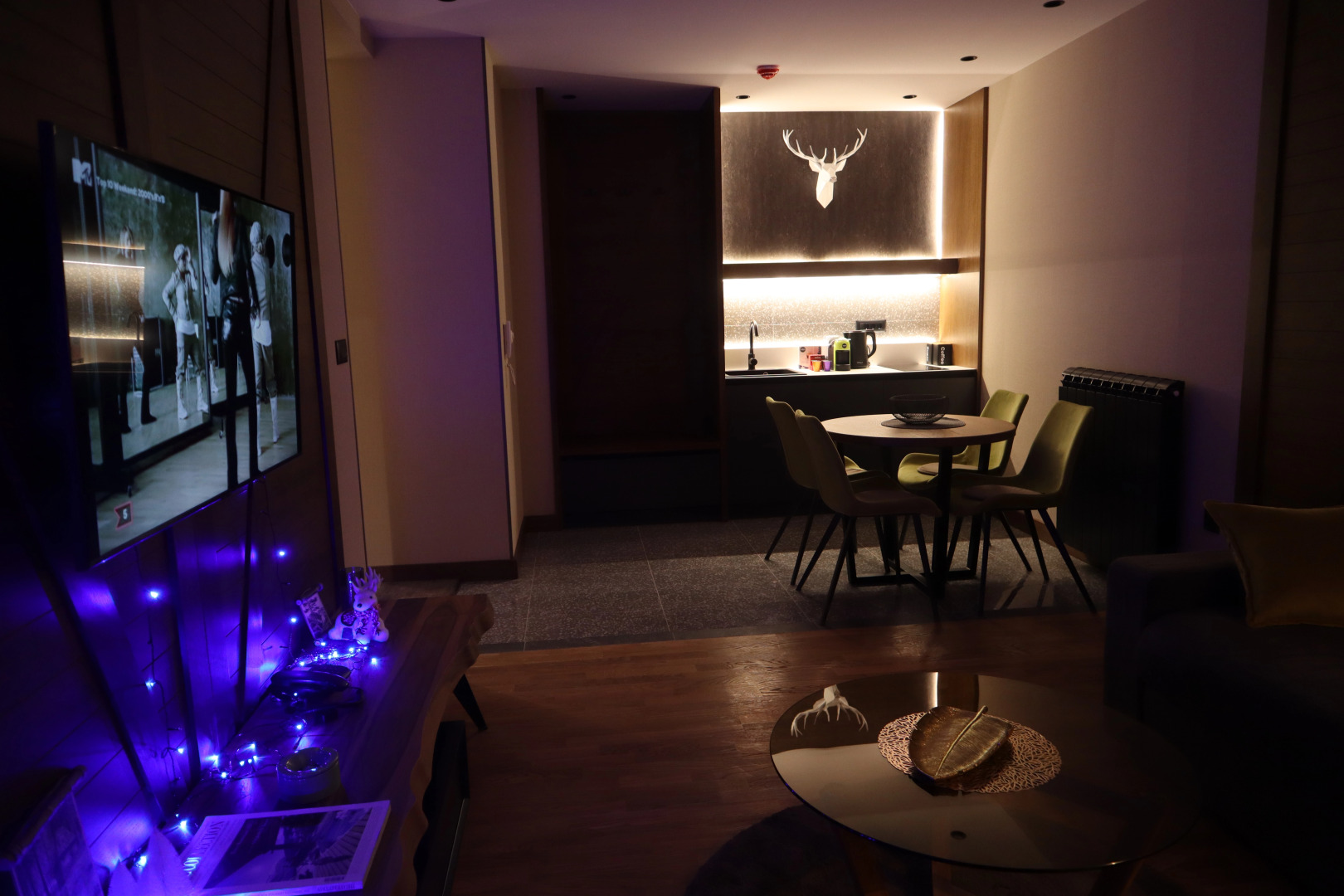 Апартаменты Modern Mountain CENTRAL 05 + garage