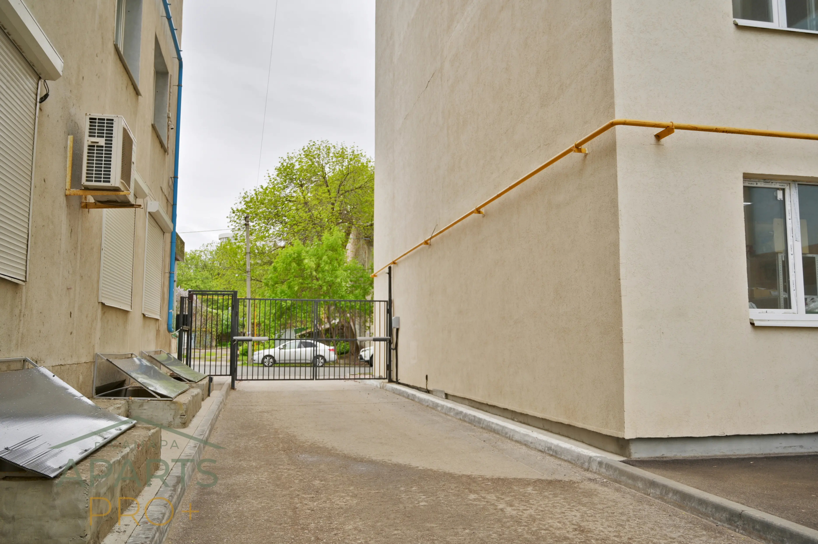 Квартира Aparts Pro Стильная евро 2-ком в центре Самары