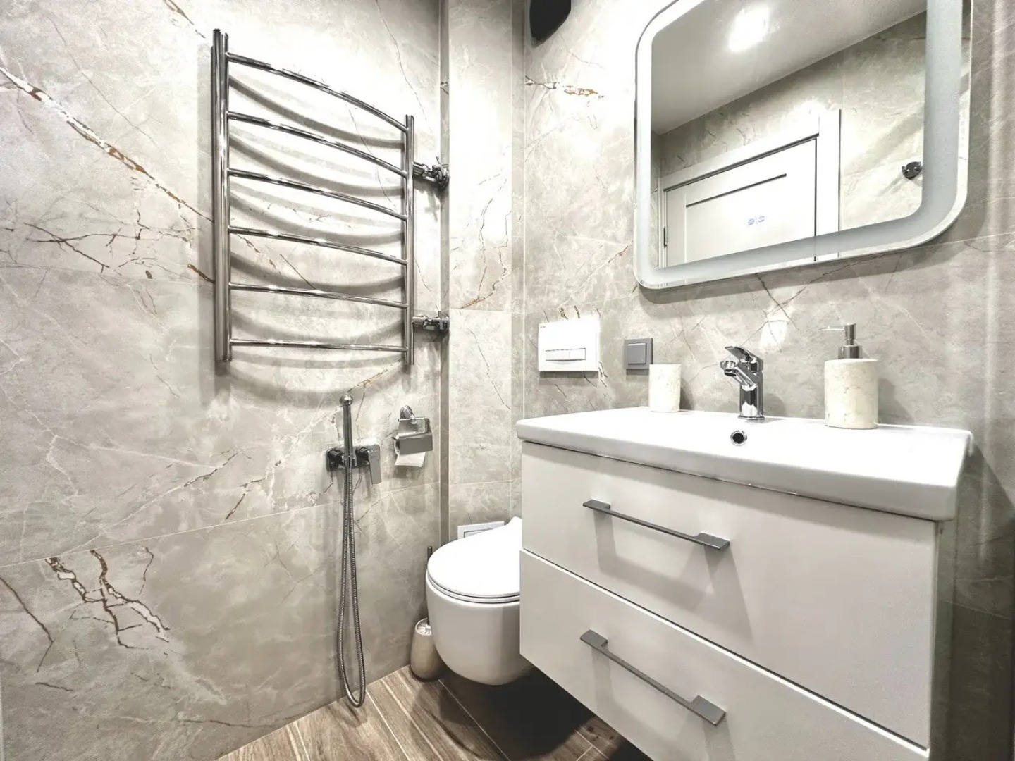 Апартаменты в 10 минутах ходьбы от Рыбной деревни и о. Канта