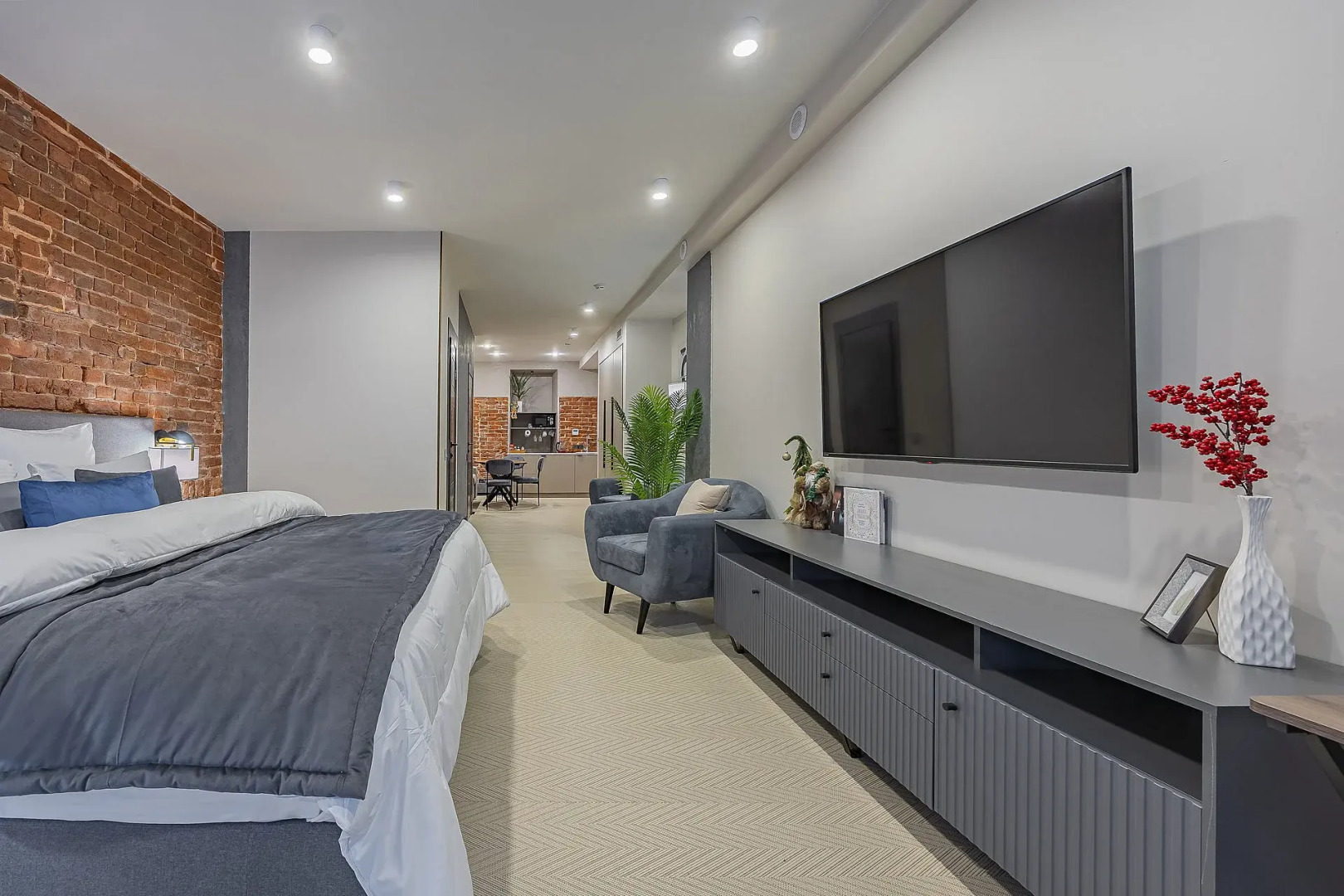 Апартаменты Стильные Chkalov на Ошарской