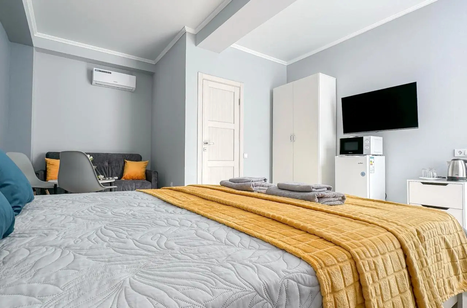 Отель Консул