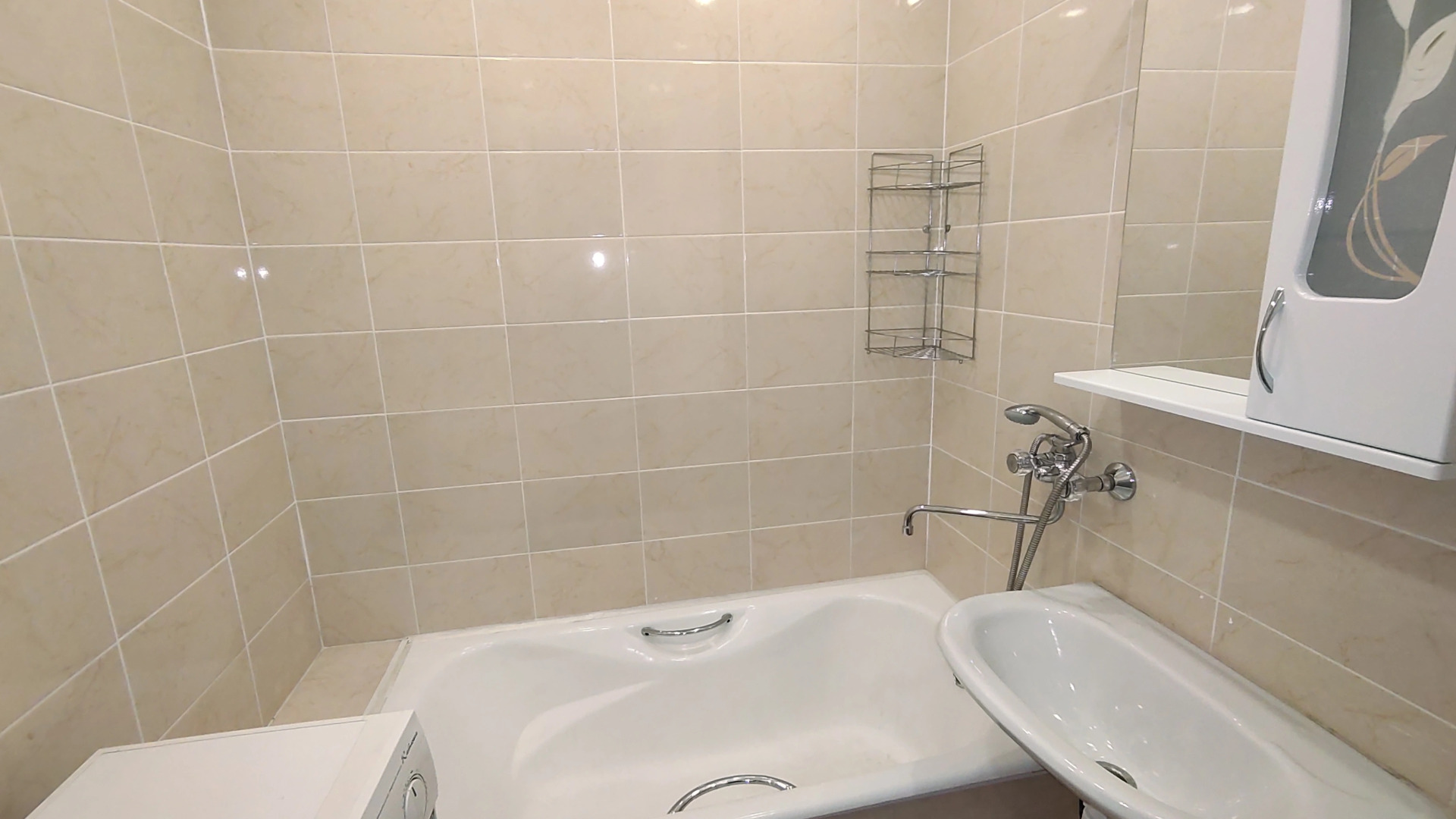 Квартира 2-комнатная в Апатитах на Строителей 43