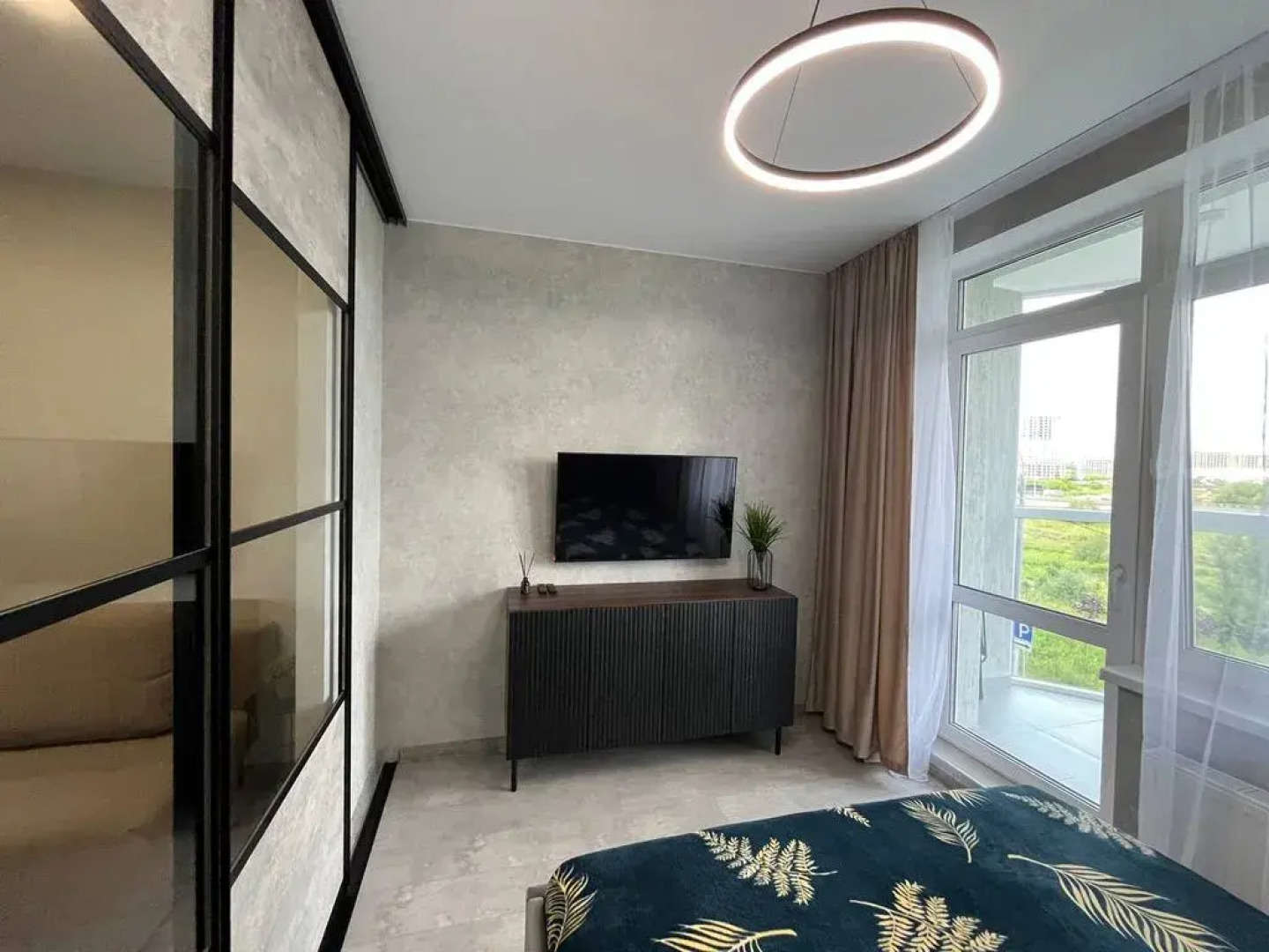 Квартира Дизайнерская Студия Люкс