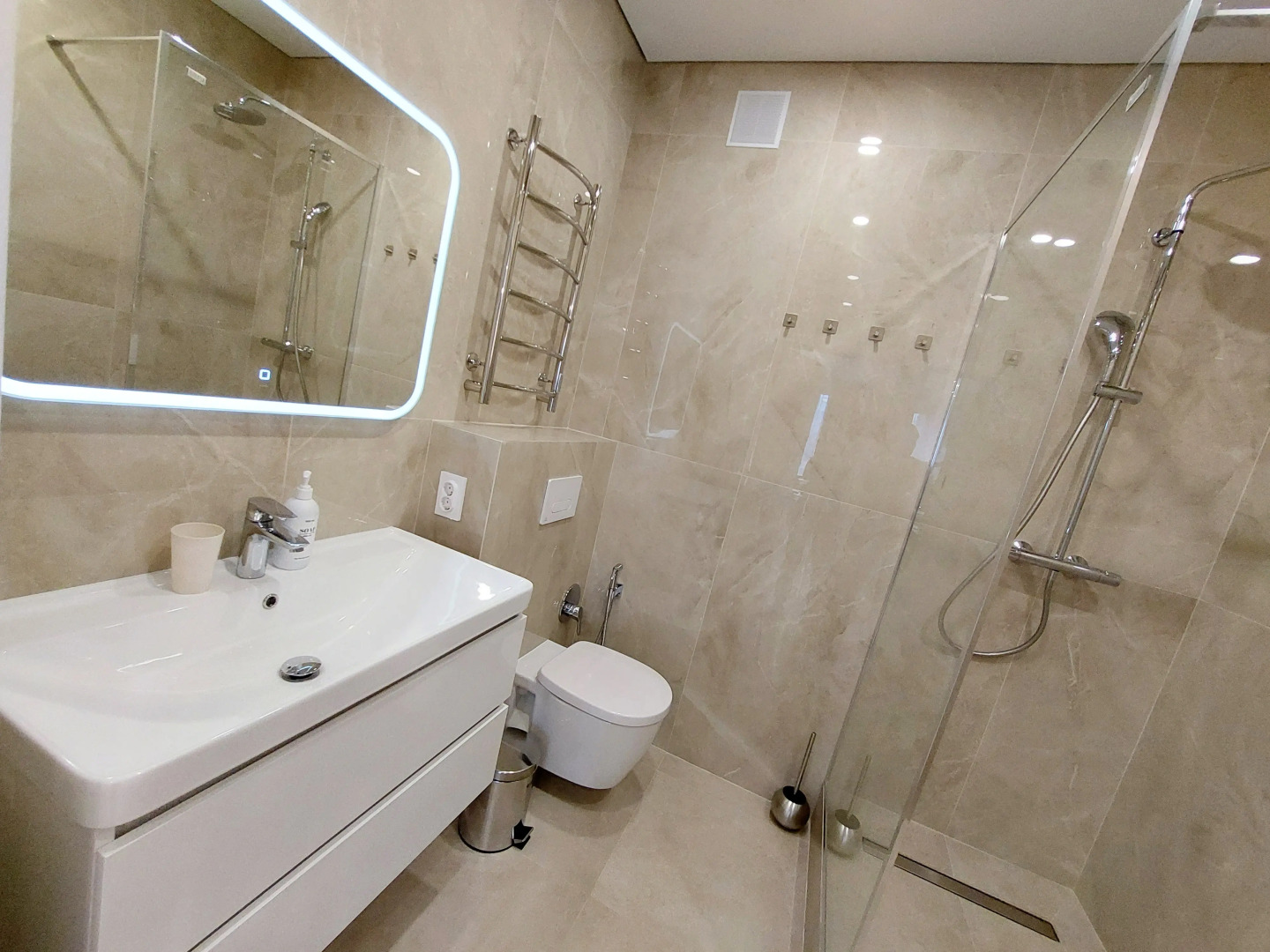 Квартира Башни Близнецы