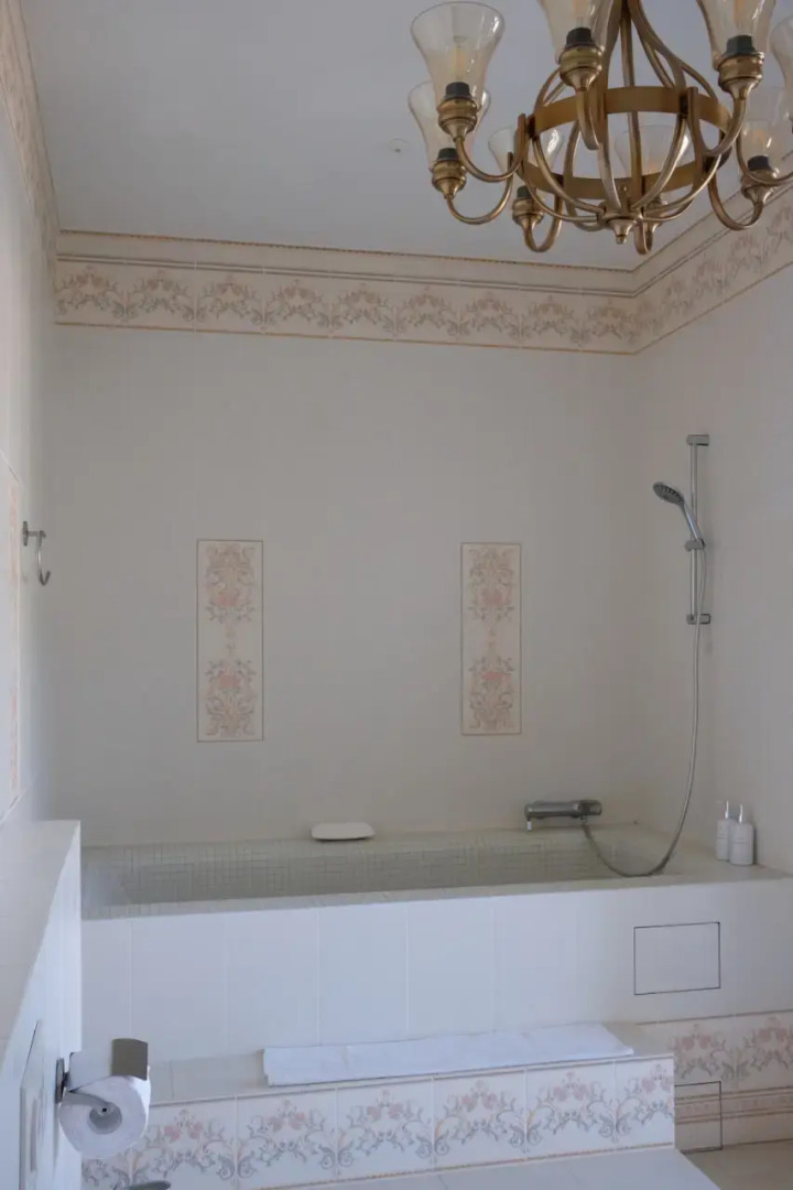 Частный дом Просторный уютный Особняк