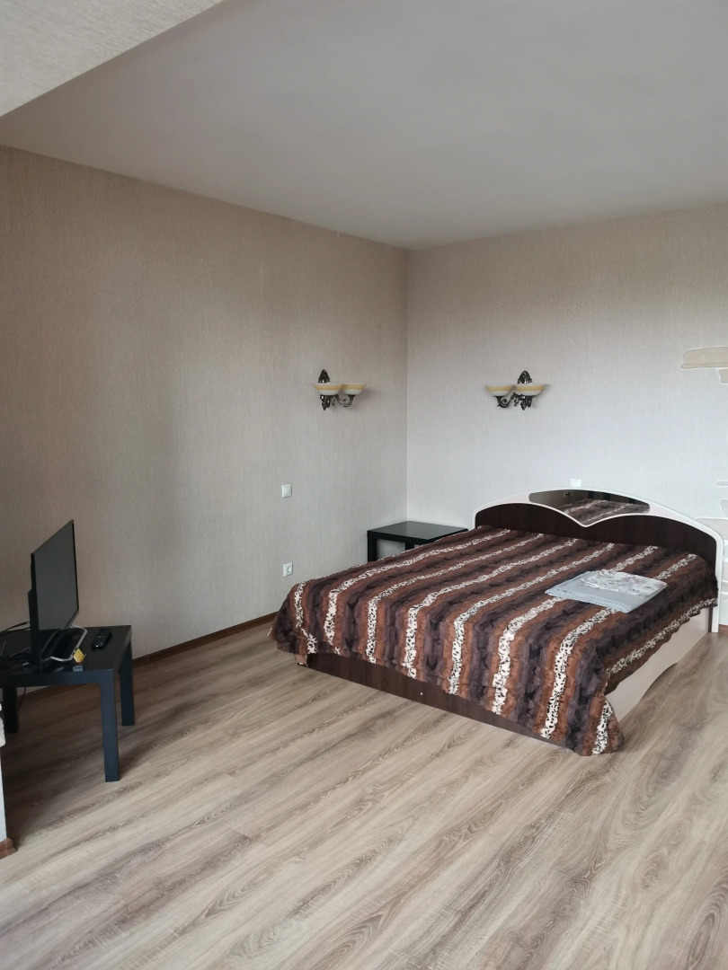 Квартира трехкомнатная в центре города Югорск