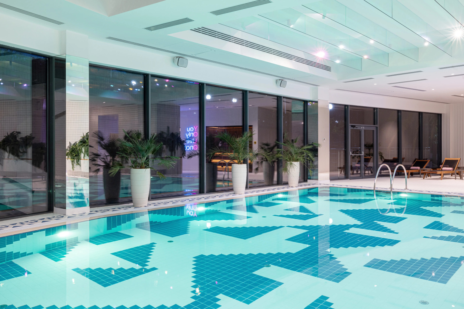 Отель Cosmos Stay Le Rond Sochi 4*