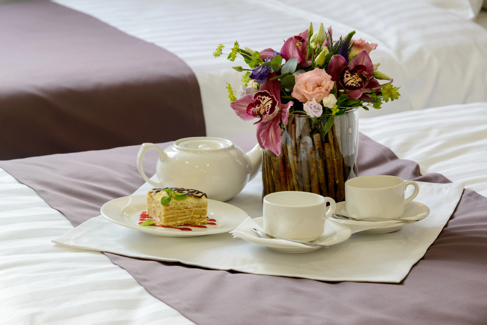 Отель PARK WOOD HOTEL