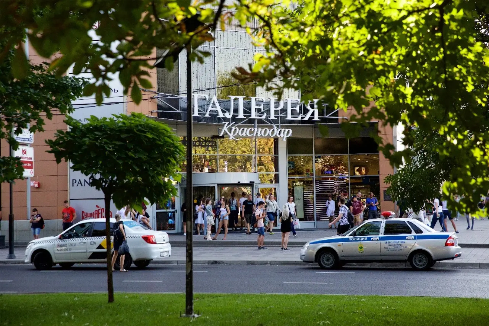 Апартаменты на Галерее 5