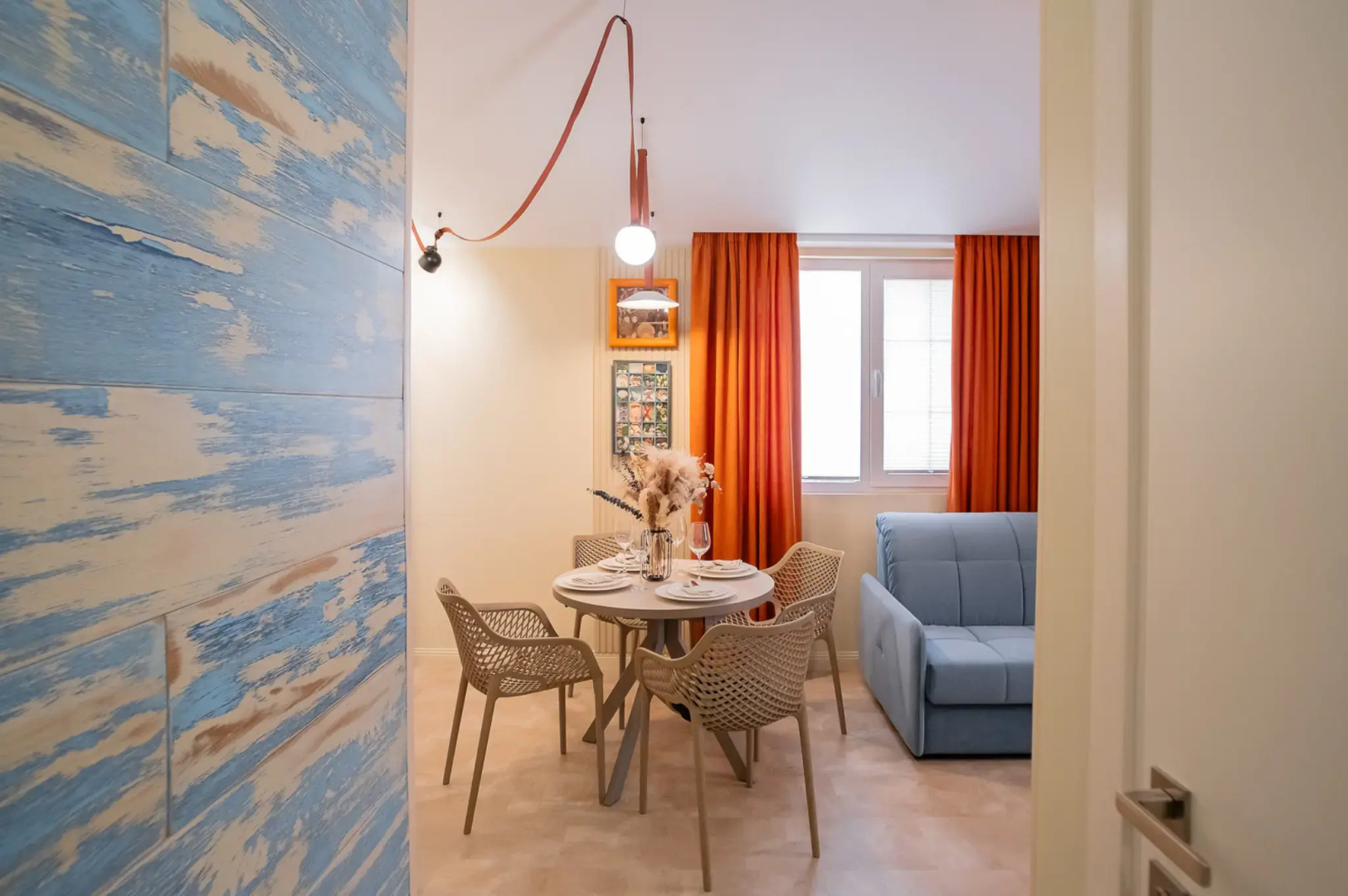 Апартаменты Red Apartments Арт Лайт Сити Миккельсен