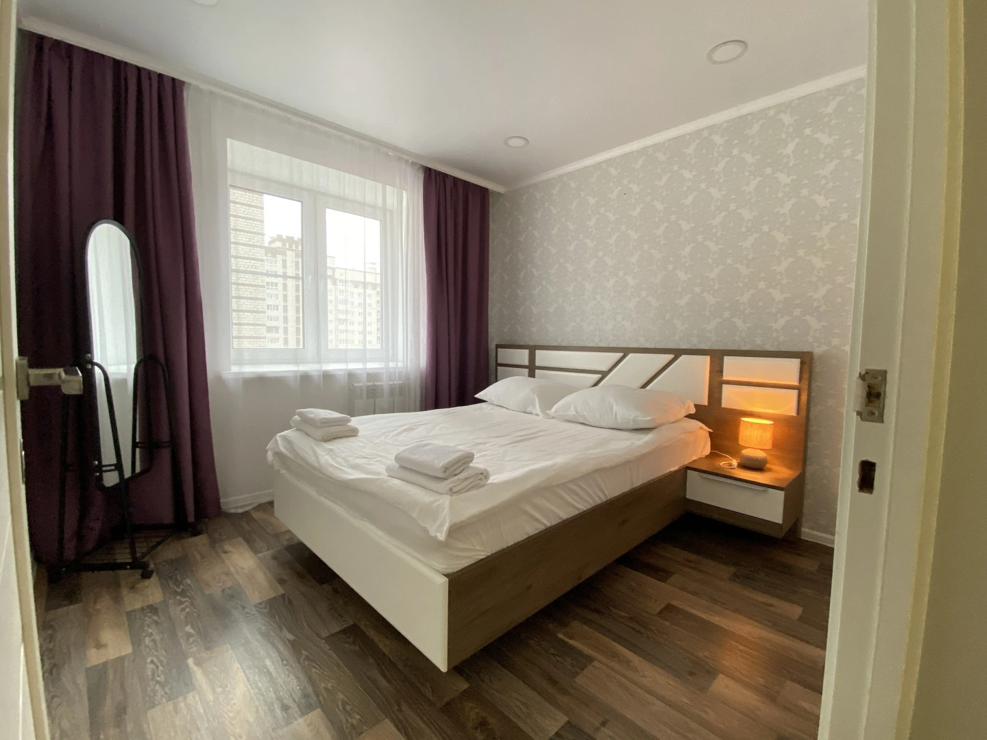 Квартира Две Подушки на Возрождения 86 A - 445