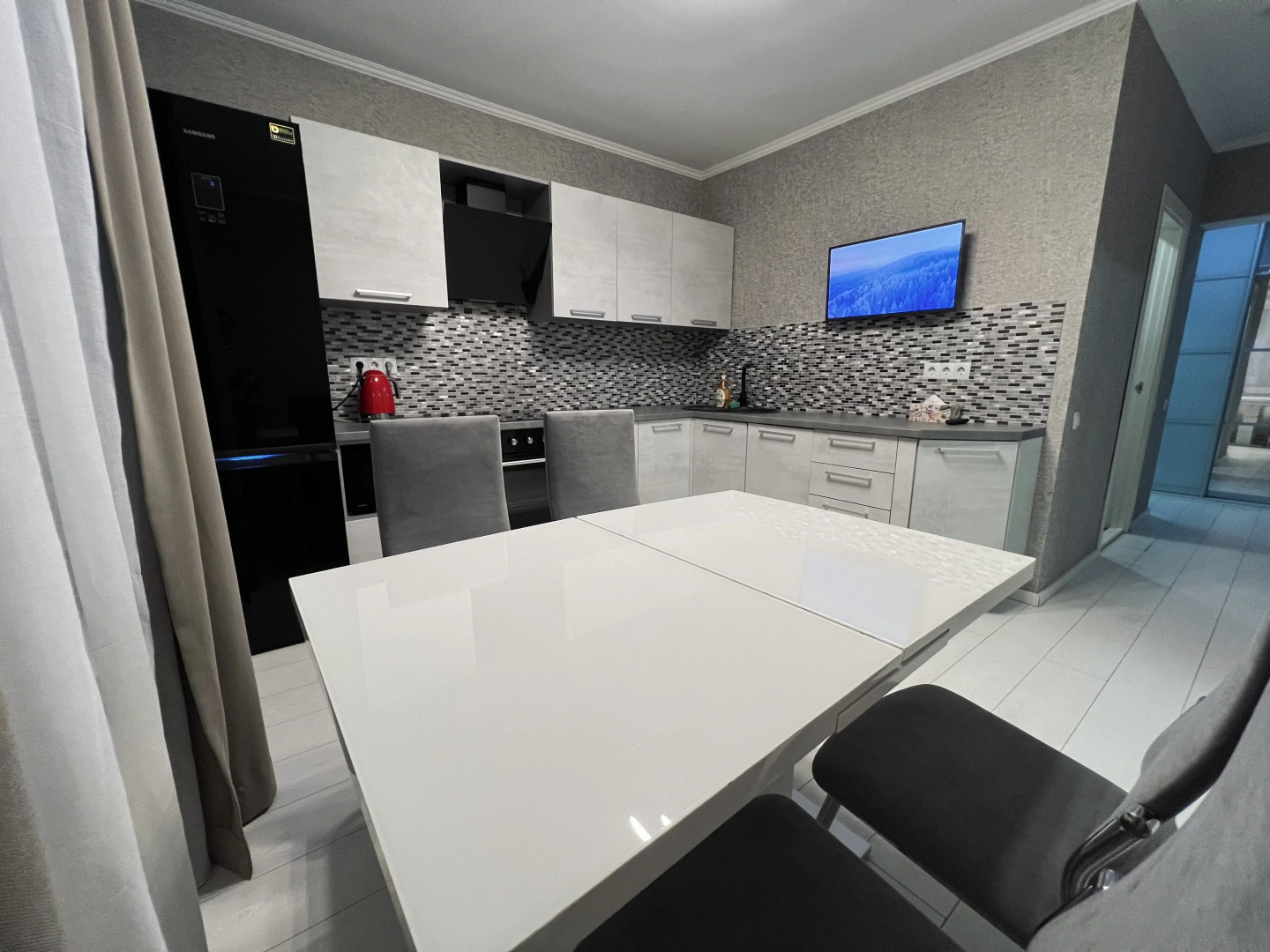 Апартаменты Двухкомнатная квартира рядом с парком им.Гагарина