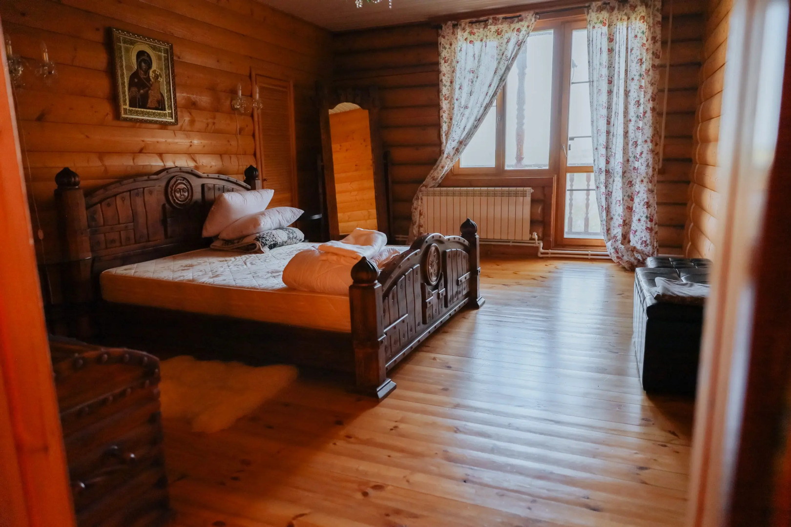 Частный Дом на Берегу "ГНЕЗДИЛО-ВО!"