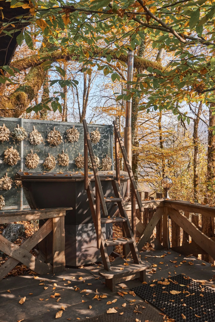 Отель Hills 1200. Резиденция. Бани.