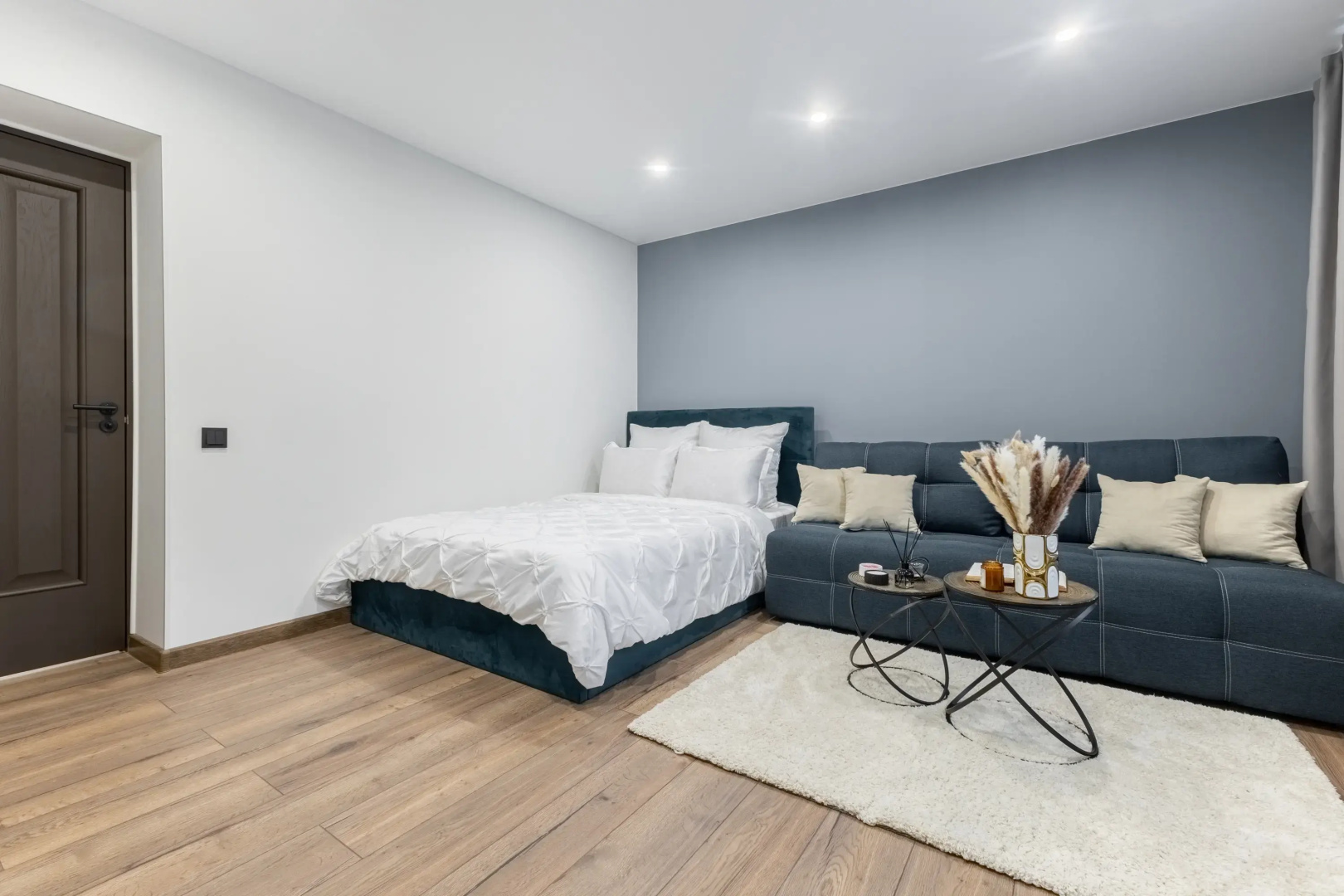 Апартаменты Comfort Home на Амирхана 11