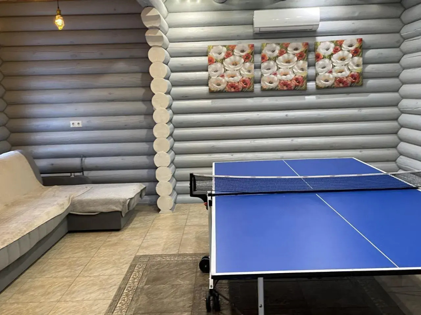 Частный дом с баней у озера