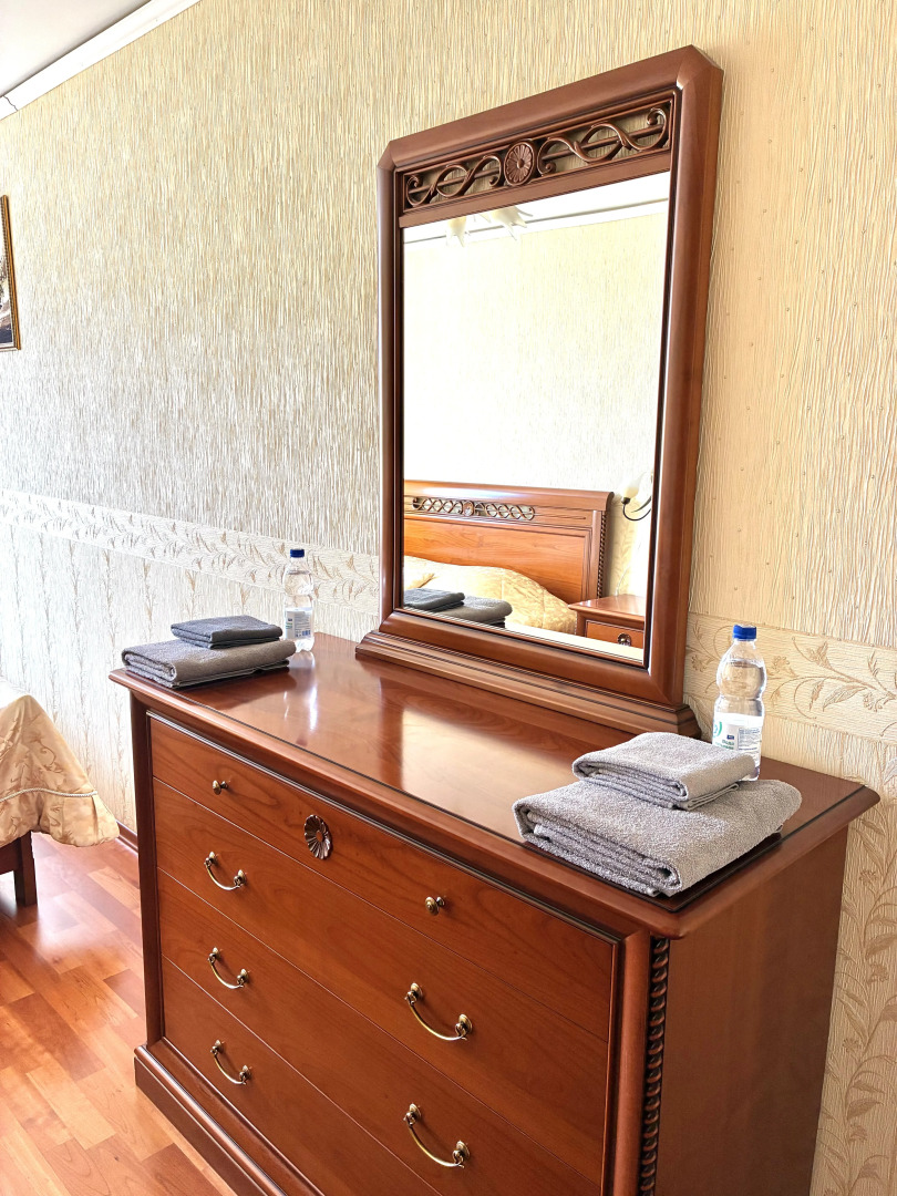 Великолепная трехкомнатная квартира в самом центре Тулы