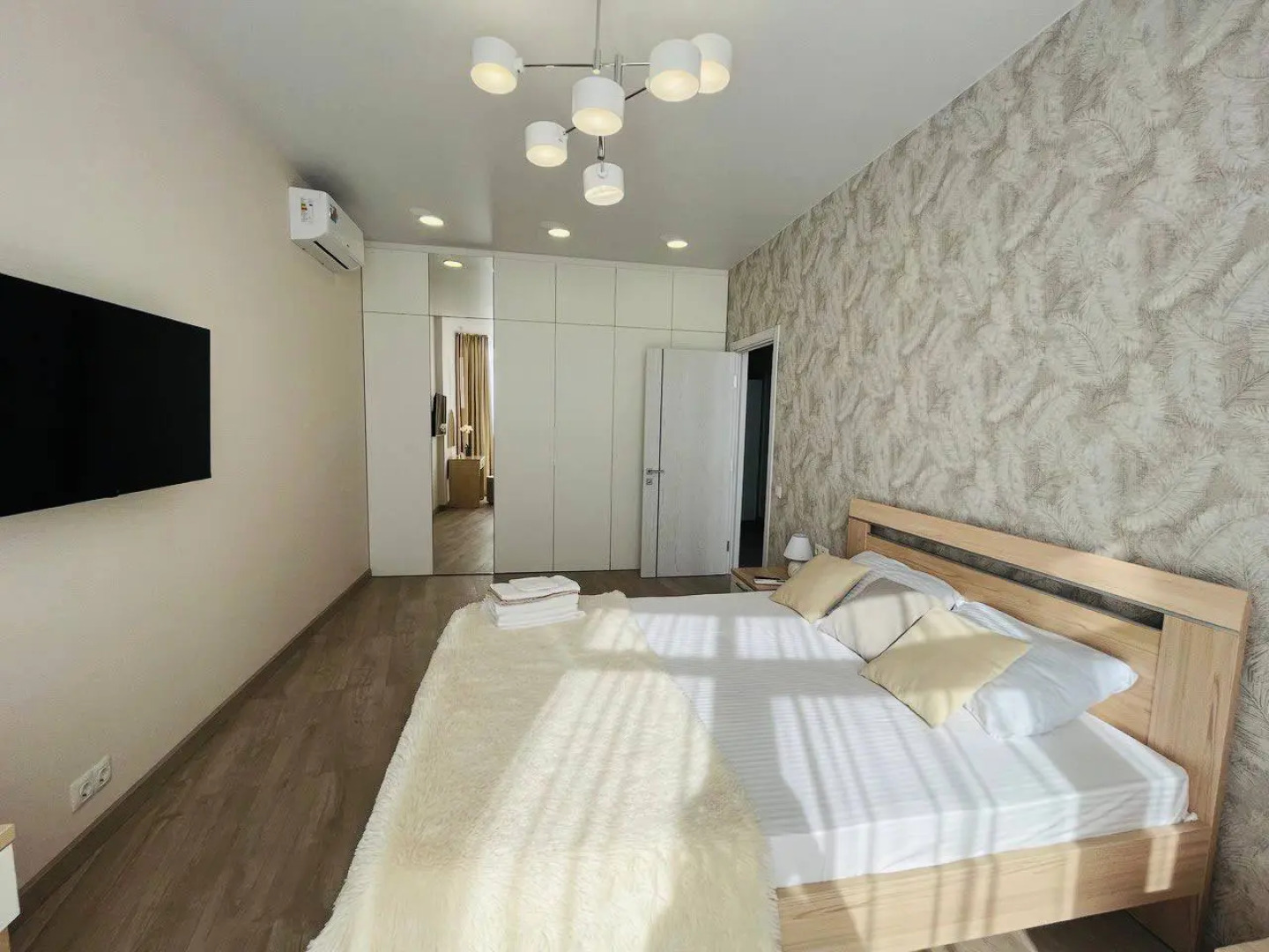 Апартаменты Светлая Квартира с Видом на Бухту Золотой Рог во Владивостоке