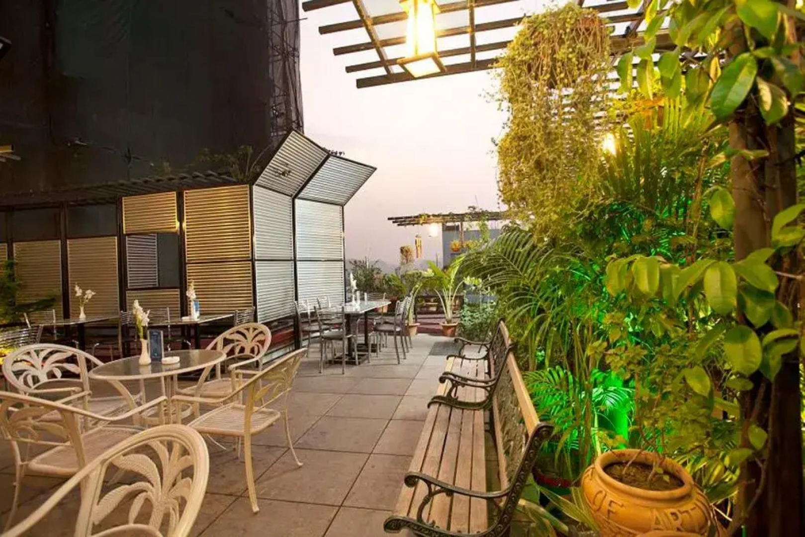 Well Park Residence Boutique Hotel