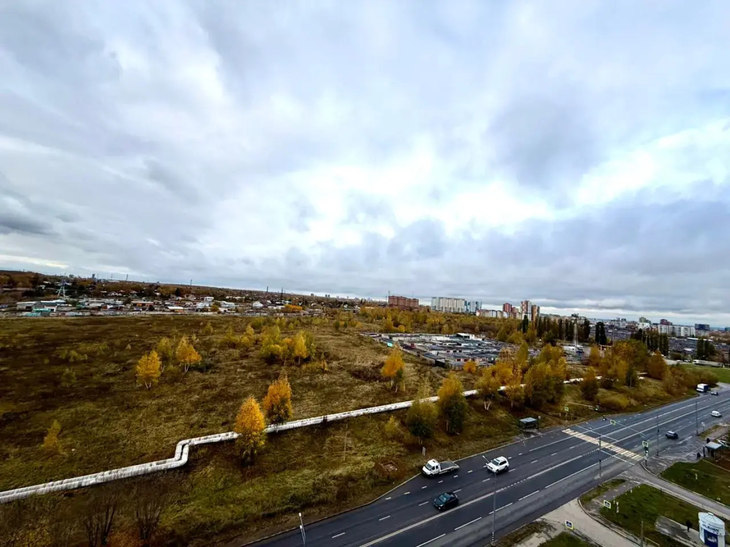 Квартира Уютная в Тихом Районе Города