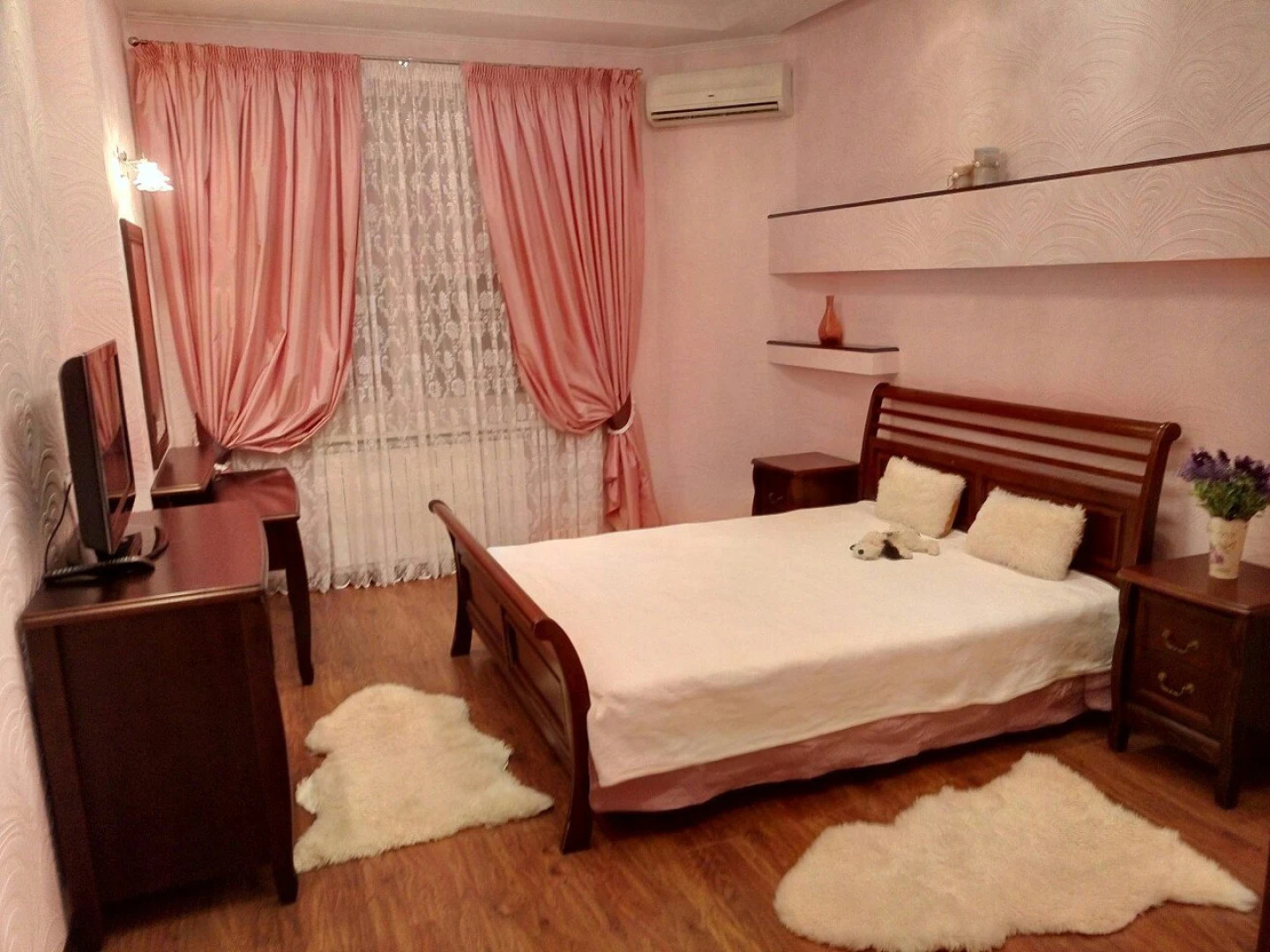 Апартаменты Obolon