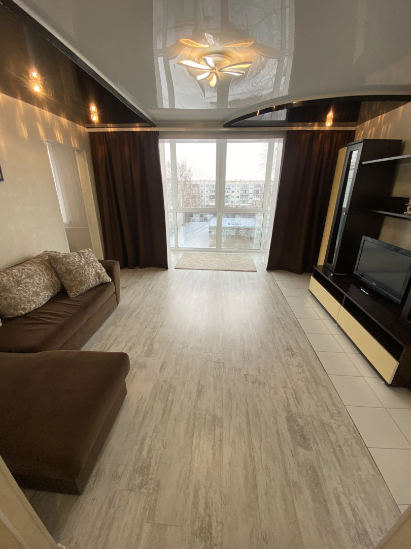 Квартира Двухкомнатная на Ленина