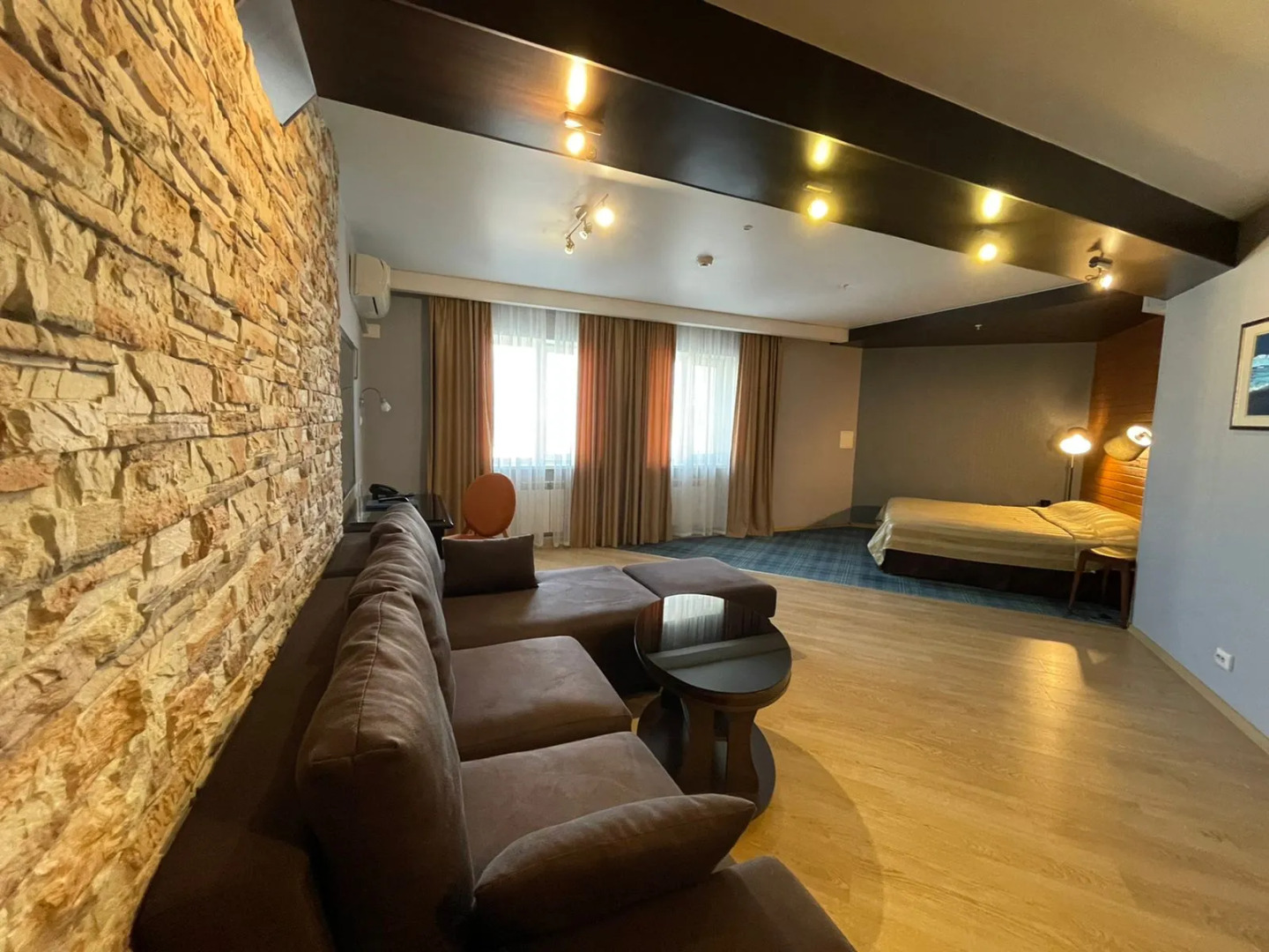 Отель Аванта