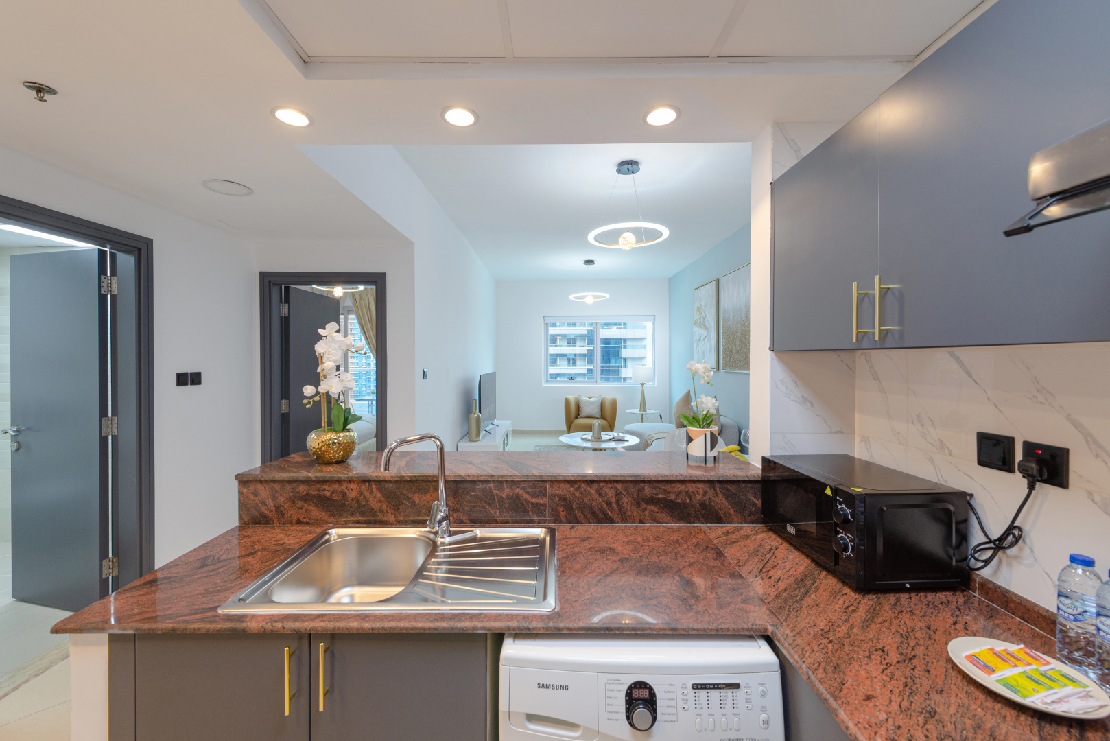 Apartments Marco Polo - 1BR with Marina Views Near Metro & Marina Mall