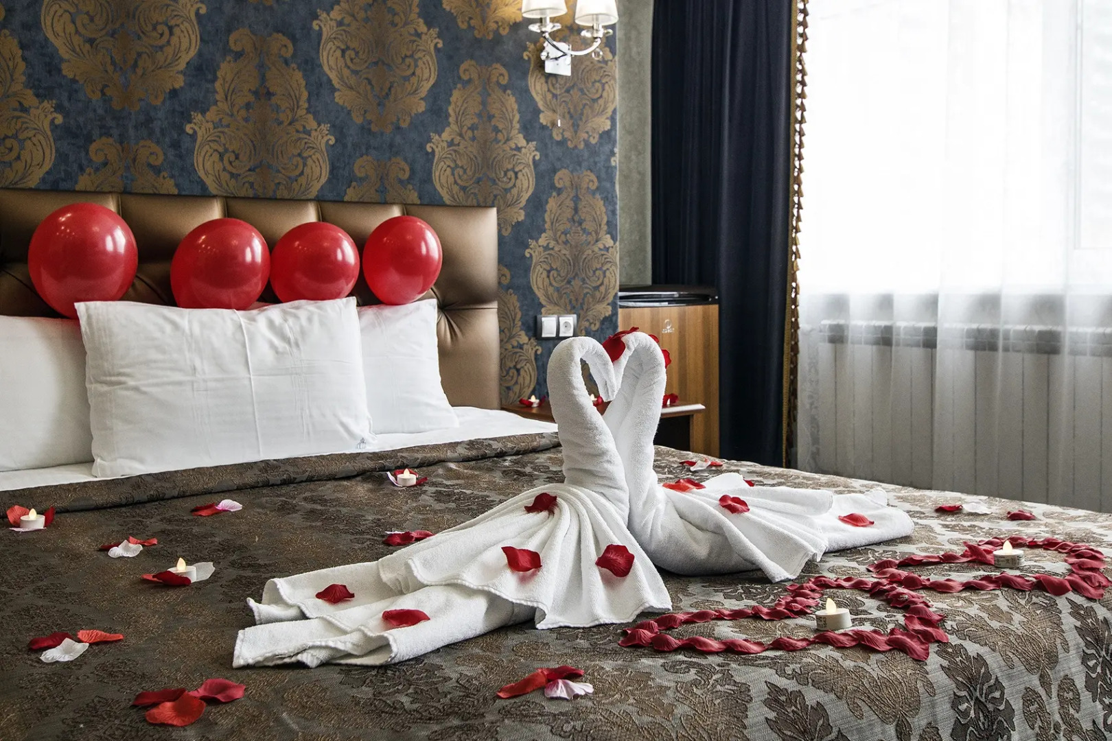 Отель Корона