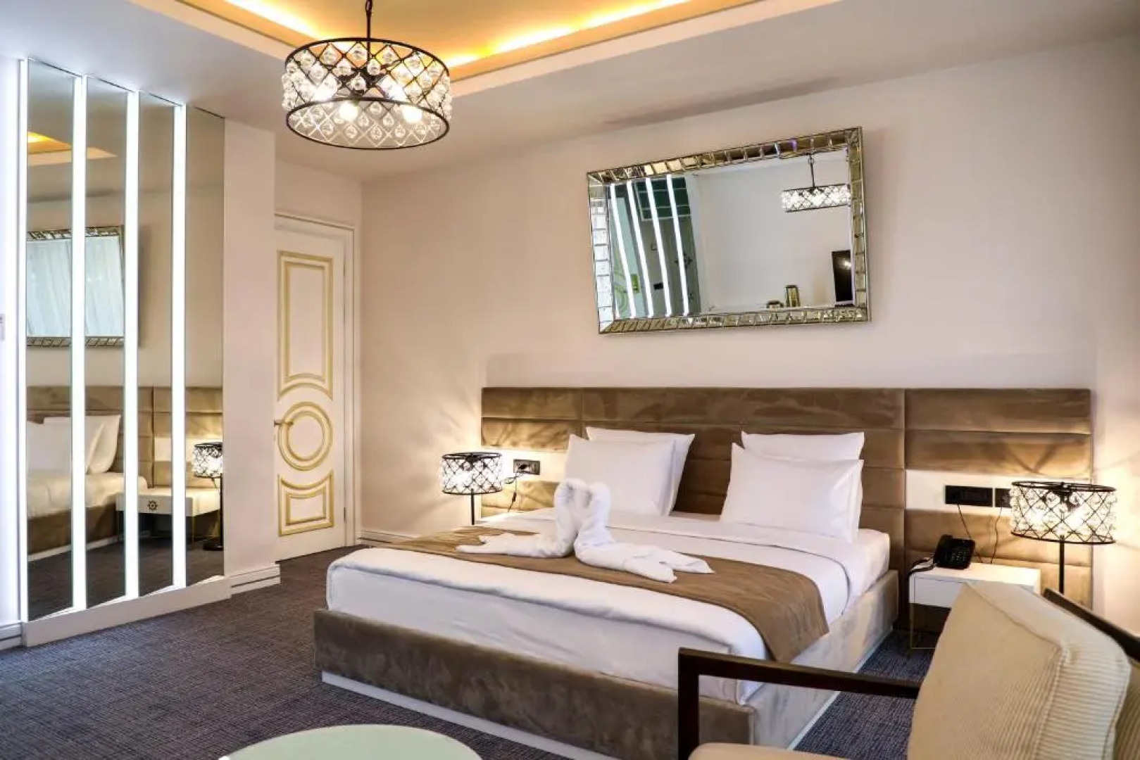 Отель Aghababyan's