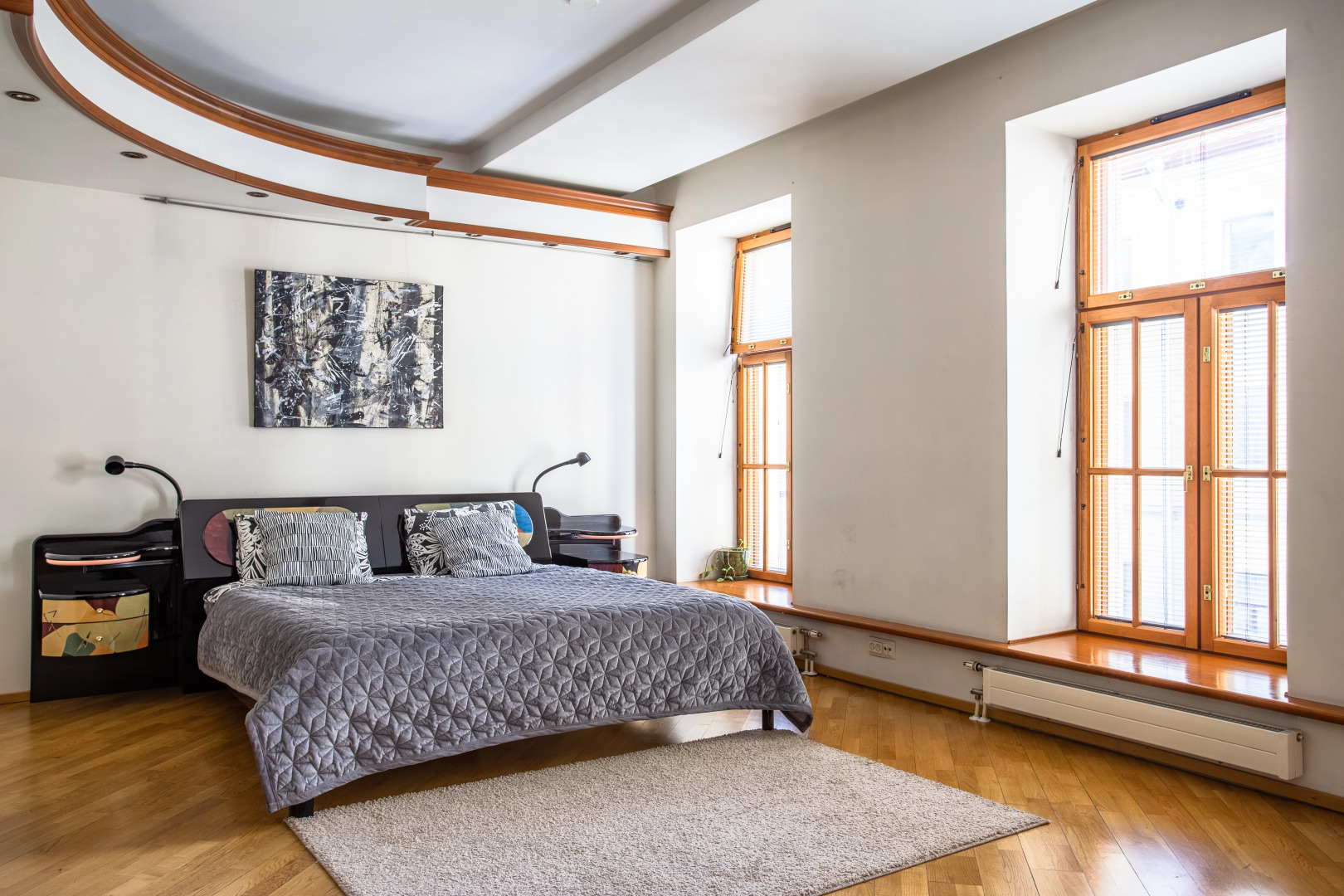 Апартаменты Art Home у Эрмитажа 7 комнат с видом на Неву