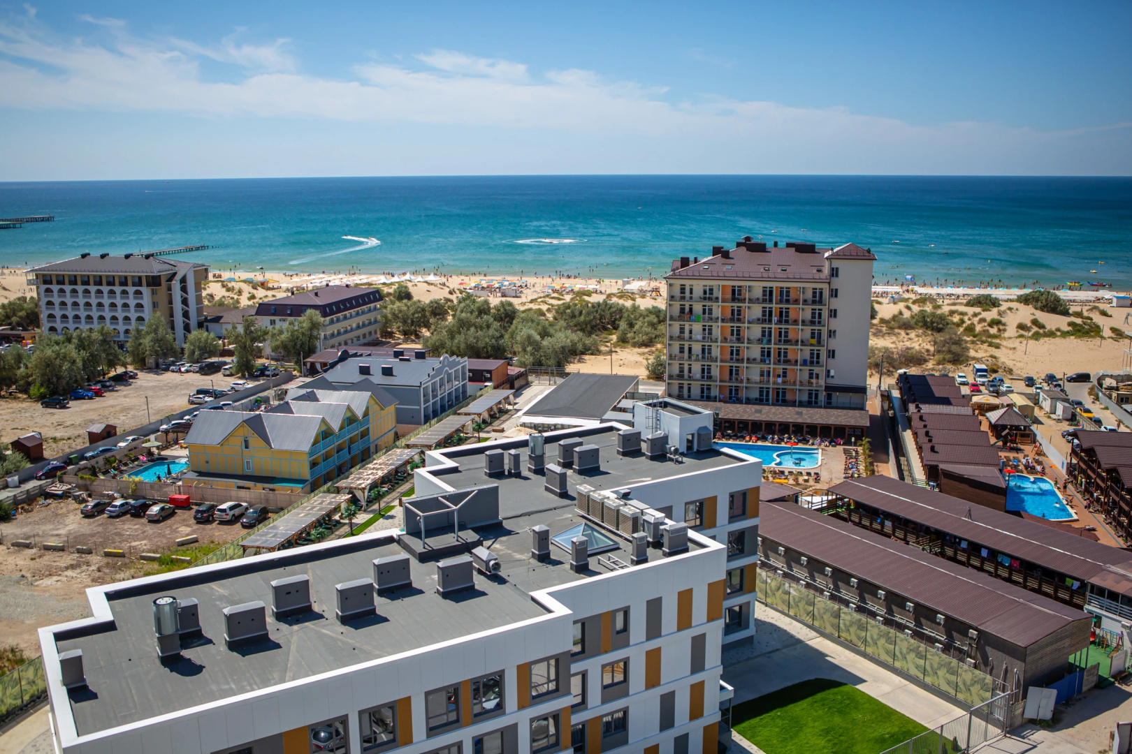 Апартаменты 2-х комнатные Luxe du Soleil на Пионерском проспекте