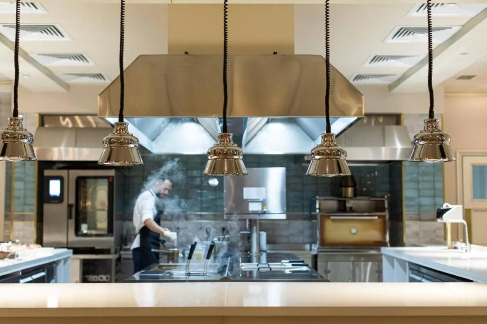 Отель Ambassadori Hotel Tbilisi