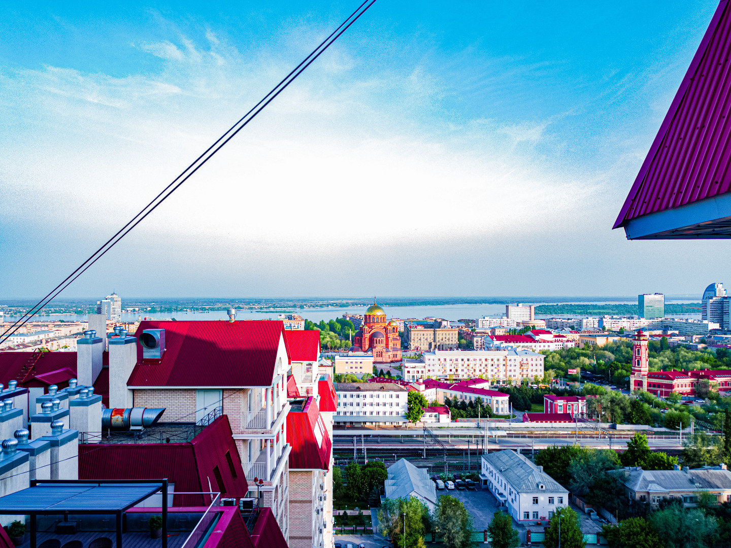 Апартаменты 18 этаж,студия 36кв.м,джакузи,балкон,вид на Волгу,новый дом,самый центр,вокзал пешком